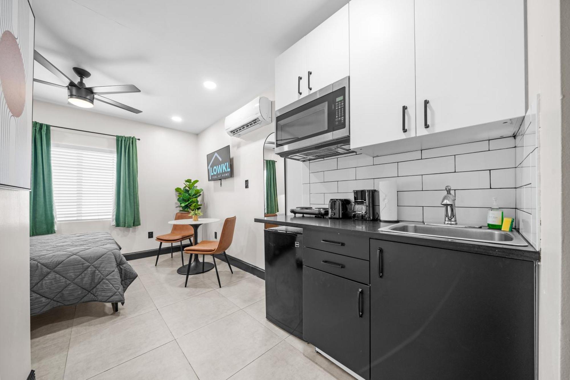 Baybreeze Apartments By Lowkl Miami Beach Esterno foto